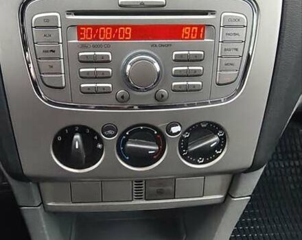 Серый Форд Фокус, объемом двигателя 1.6 л и пробегом 224 тыс. км за 6200 $, фото 26 на Automoto.ua