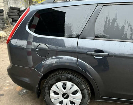 Серый Форд Фокус, объемом двигателя 1.56 л и пробегом 310 тыс. км за 6200 $, фото 7 на Automoto.ua