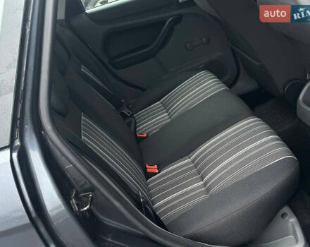 Серый Форд Фокус, объемом двигателя 0 л и пробегом 203 тыс. км за 5900 $, фото 15 на Automoto.ua