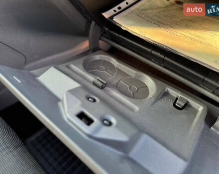 Серый Форд Фокус, объемом двигателя 1.6 л и пробегом 216 тыс. км за 5650 $, фото 25 на Automoto.ua