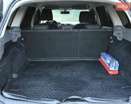 Серый Форд Фокус, объемом двигателя 1.6 л и пробегом 306 тыс. км за 4850 $, фото 36 на Automoto.ua