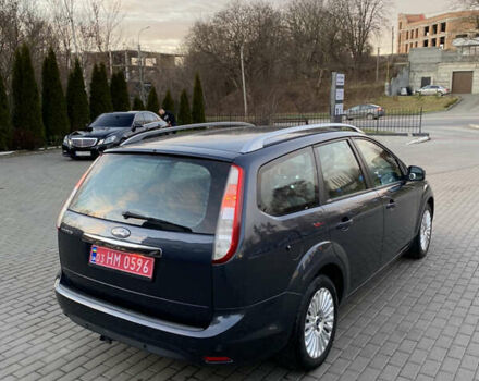 Серый Форд Фокус, объемом двигателя 1.6 л и пробегом 272 тыс. км за 5800 $, фото 4 на Automoto.ua