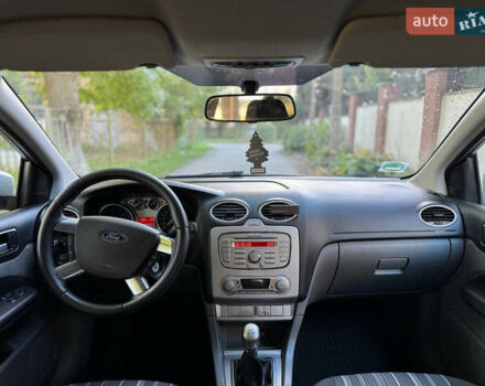 Форд Фокус 2009 у Вознесенске на Automoto.ua Сірий Форд Фокус, об'ємом двигуна 1.6 л та пробігом 197 тис. км за 6200 $, фото 10 на Automoto.ua