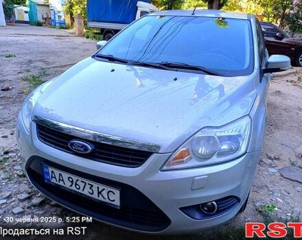 Форд Фокус 2009 у Миколаєві на Automoto.ua Сірий Форд Фокус, об'ємом двигуна 1.6 л та пробігом 0 тис. км за 5300 $, фото 1 на Automoto.ua