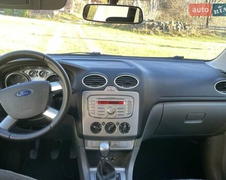 Серый Форд Фокус, объемом двигателя 1.6 л и пробегом 234 тыс. км за 5500 $, фото 13 на Automoto.ua