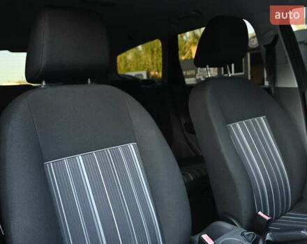 Форд Фокус 2009 в Бердичеве на Automoto.ua Серый Форд Фокус, объемом двигателя 1.6 л и пробегом 306 тыс. км за 4900 $, фото 34 на Automoto.ua