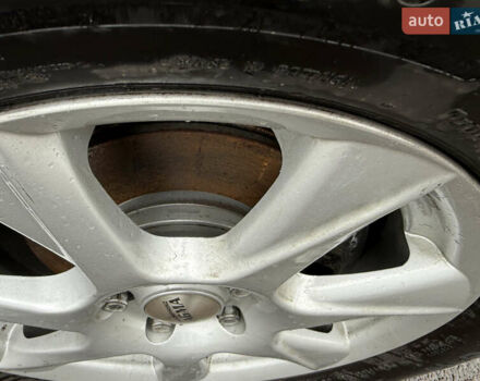 Серый Форд Фокус, объемом двигателя 1.6 л и пробегом 224 тыс. км за 4200 $, фото 12 на Automoto.ua