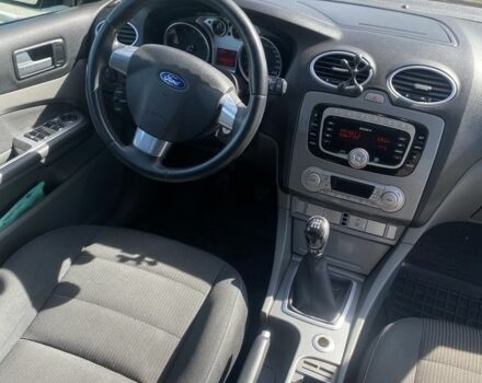 Серый Форд Фокус, объемом двигателя 1.6 л и пробегом 220 тыс. км за 5750 $, фото 9 на Automoto.ua