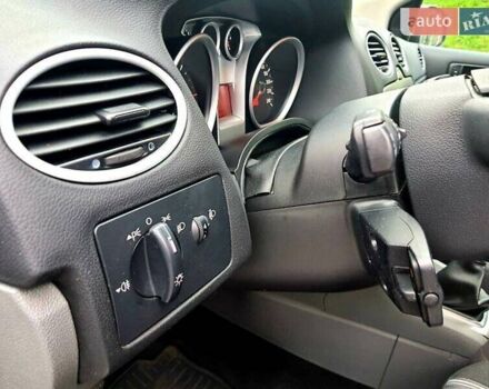 Форд Фокус 2009 в Львове на Automoto.ua Серый Форд Фокус, объемом двигателя 1.56 л и пробегом 262 тыс. км за 5400 $, фото 12 на Automoto.ua