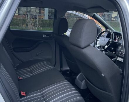 Серый Форд Фокус, объемом двигателя 1.6 л и пробегом 243 тыс. км за 4650 $, фото 17 на Automoto.ua