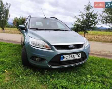 Серый Форд Фокус, объемом двигателя 1.6 л и пробегом 240 тыс. км за 5600 $, фото 1 на Automoto.ua