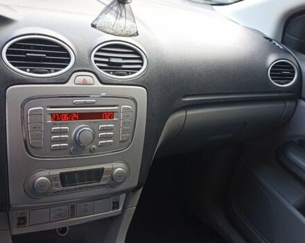 Сірий Форд Фокус, об'ємом двигуна 1.6 л та пробігом 290 тис. км за 5500 $, фото 6 на Automoto.ua