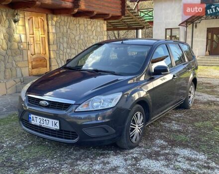 Серый Форд Фокус, объемом двигателя 1.6 л и пробегом 234 тыс. км за 5500 $, фото 10 на Automoto.ua
