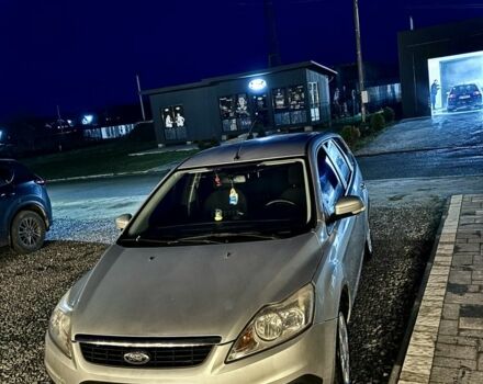 Серый Форд Фокус, объемом двигателя 1.6 л и пробегом 280 тыс. км за 4650 $, фото 1 на Automoto.ua