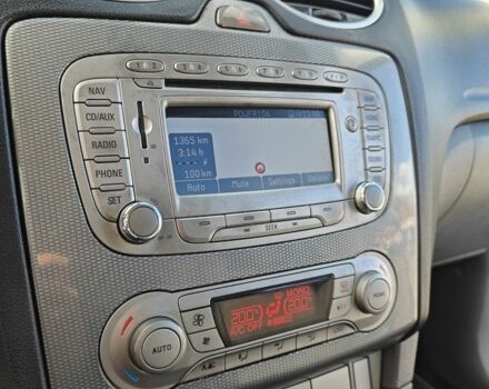 Серый Форд Фокус, объемом двигателя 1.6 л и пробегом 256 тыс. км за 6800 $, фото 14 на Automoto.ua