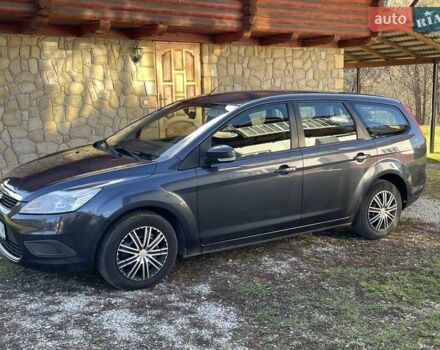 Серый Форд Фокус, объемом двигателя 1.6 л и пробегом 234 тыс. км за 5500 $, фото 8 на Automoto.ua