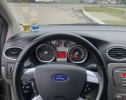 Серый Форд Фокус, объемом двигателя 1.6 л и пробегом 265 тыс. км за 5000 $, фото 19 на Automoto.ua