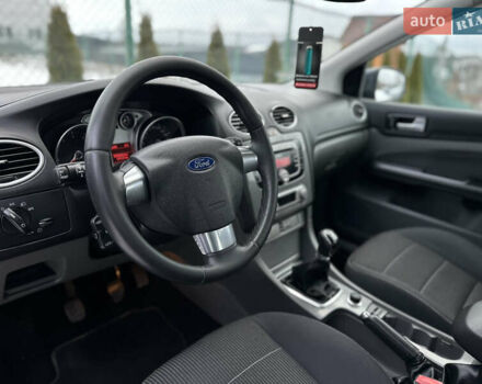 Сірий Форд Фокус, об'ємом двигуна 1.8 л та пробігом 207 тис. км за 6500 $, фото 19 на Automoto.ua