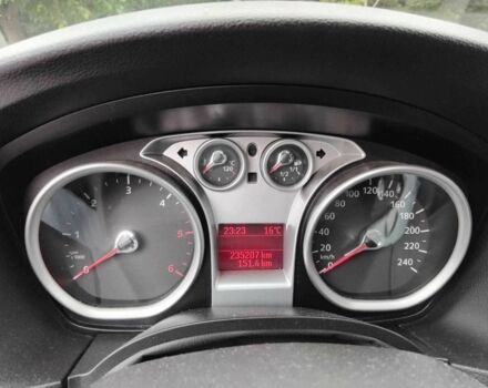 Форд Фокус 2009 у Самборе на Automoto.ua Сірий Форд Фокус, об'ємом двигуна 1.6 л та пробігом 235 тис. км за 5800 $, фото 6 на Automoto.ua