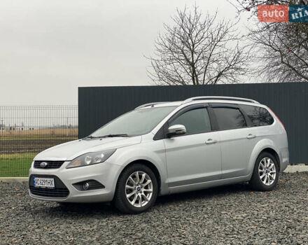 Серый Форд Фокус, объемом двигателя 1.6 л и пробегом 174 тыс. км за 4599 $, фото 2 на Automoto.ua