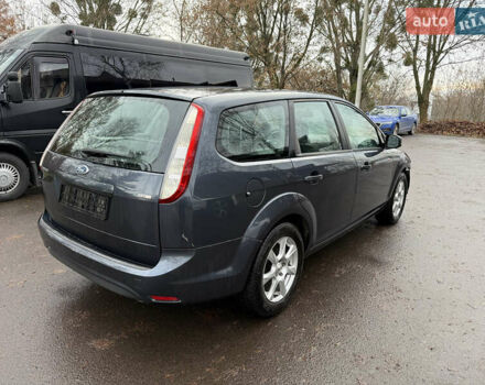 Серый Форд Фокус, объемом двигателя 1.6 л и пробегом 224 тыс. км за 4200 $, фото 3 на Automoto.ua