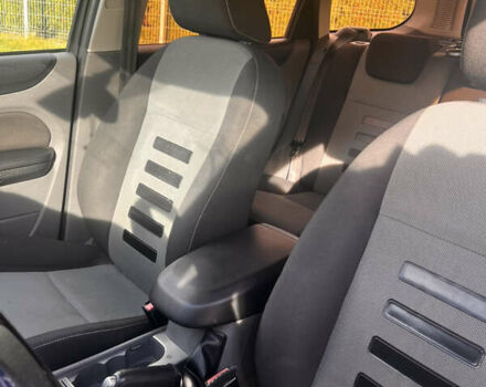 Форд Фокус 2009 в Львове на Automoto.ua Серый Форд Фокус, объемом двигателя 1.8 л и пробегом 231 тыс. км за 4700 $, фото 13 на Automoto.ua