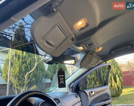 Серый Форд Фокус, объемом двигателя 1.8 л и пробегом 287 тыс. км за 5200 $, фото 22 на Automoto.ua