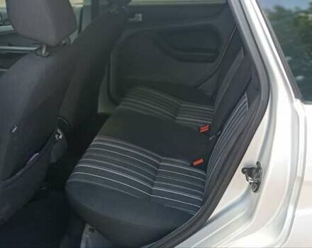 Сірий Форд Фокус, об'ємом двигуна 1.6 л та пробігом 290 тис. км за 5500 $, фото 1 на Automoto.ua