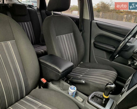 Сірий Форд Фокус, об'ємом двигуна 2 л та пробігом 211 тис. км за 6400 $, фото 12 на Automoto.ua