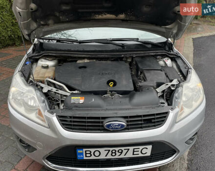 Сірий Форд Фокус, об'ємом двигуна 1.8 л та пробігом 287 тис. км за 4699 $, фото 18 на Automoto.ua
