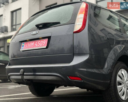 Серый Форд Фокус, объемом двигателя 0 л и пробегом 203 тыс. км за 5900 $, фото 5 на Automoto.ua