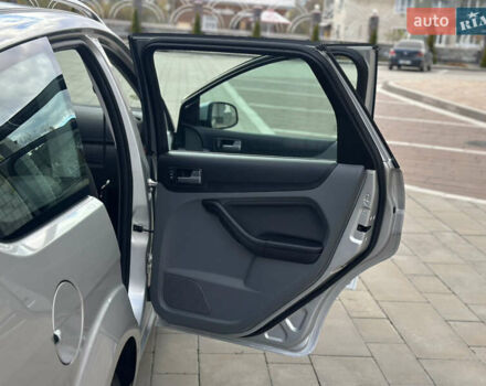 Сірий Форд Фокус, об'ємом двигуна 1.8 л та пробігом 196 тис. км за 6300 $, фото 14 на Automoto.ua