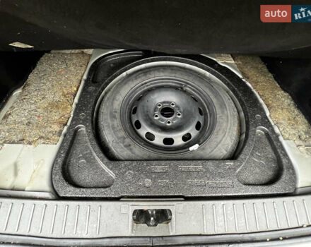 Сірий Форд Фокус, об'ємом двигуна 1.6 л та пробігом 270 тис. км за 3999 $, фото 15 на Automoto.ua