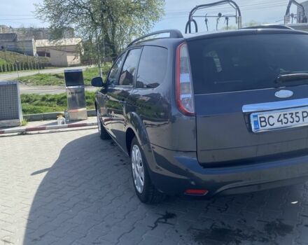 Серый Форд Фокус, объемом двигателя 1.6 л и пробегом 220 тыс. км за 5750 $, фото 4 на Automoto.ua