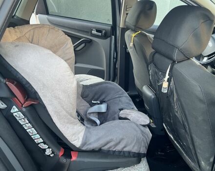 Серый Форд Фокус, объемом двигателя 1.8 л и пробегом 356 тыс. км за 4800 $, фото 6 на Automoto.ua