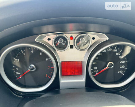 Серый Форд Фокус, объемом двигателя 1.8 л и пробегом 140 тыс. км за 6500 $, фото 15 на Automoto.ua