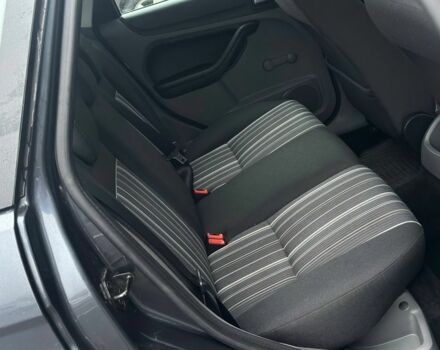 Серый Форд Фокус, объемом двигателя 1.6 л и пробегом 203 тыс. км за 5900 $, фото 4 на Automoto.ua