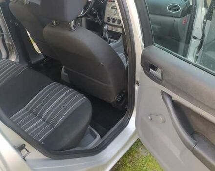 Серый Форд Фокус, объемом двигателя 1.6 л и пробегом 220 тыс. км за 5900 $, фото 4 на Automoto.ua