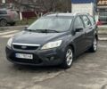 Серый Форд Фокус, объемом двигателя 2 л и пробегом 290 тыс. км за 4999 $, фото 2 на Automoto.ua