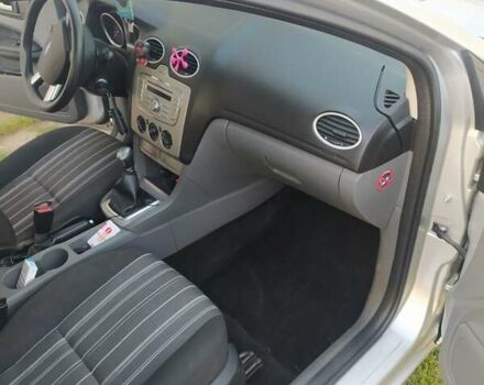 Серый Форд Фокус, объемом двигателя 1.6 л и пробегом 220 тыс. км за 5900 $, фото 3 на Automoto.ua