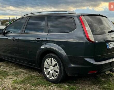 Сірий Форд Фокус, об'ємом двигуна 2 л та пробігом 260 тис. км за 4800 $, фото 3 на Automoto.ua