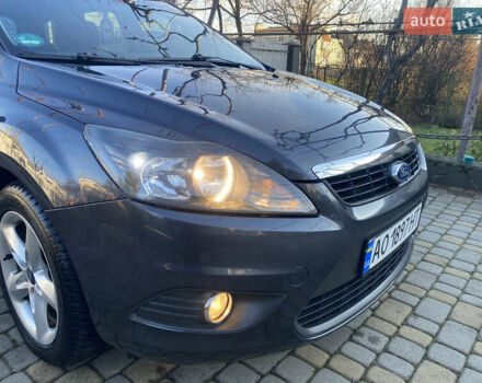 Серый Форд Фокус, объемом двигателя 1.8 л и пробегом 287 тыс. км за 5200 $, фото 5 на Automoto.ua