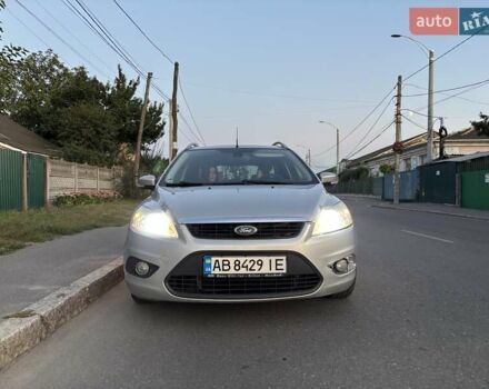 Серый Форд Фокус, объемом двигателя 1.6 л и пробегом 271 тыс. км за 5300 $, фото 6 на Automoto.ua