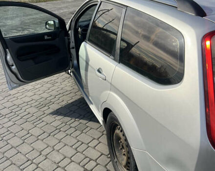 Форд Фокус 2009 в Львове на Automoto.ua Серый Форд Фокус, объемом двигателя 1.8 л и пробегом 231 тыс. км за 4700 $, фото 9 на Automoto.ua