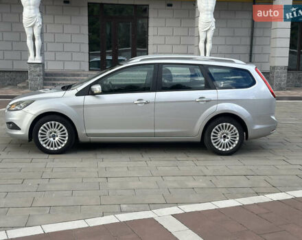 Сірий Форд Фокус, об'ємом двигуна 1.8 л та пробігом 196 тис. км за 6300 $, фото 3 на Automoto.ua