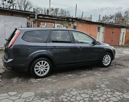 Серый Форд Фокус, объемом двигателя 1.56 л и пробегом 233 тыс. км за 5100 $, фото 5 на Automoto.ua