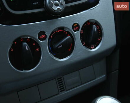 Серый Форд Фокус, объемом двигателя 1.6 л и пробегом 306 тыс. км за 4850 $, фото 20 на Automoto.ua