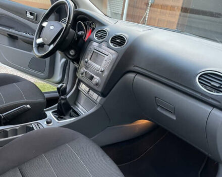 Форд Фокус 2009 у Івано-Франківську на Automoto.ua Сірий Форд Фокус, об'ємом двигуна 1.56 л та пробігом 196 тис. км за 6200 $, фото 11 на Automoto.ua