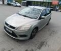 Сірий Форд Фокус, об'ємом двигуна 1.56 л та пробігом 240 тис. км за 4400 $, фото 3 на Automoto.ua