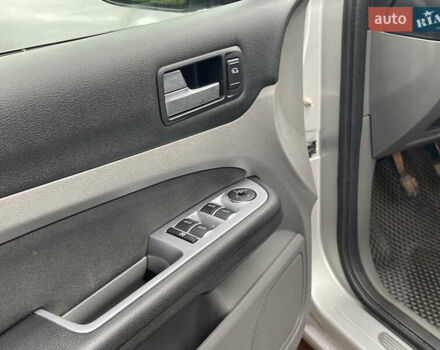 Сірий Форд Фокус, об'ємом двигуна 1.8 л та пробігом 287 тис. км за 4699 $, фото 13 на Automoto.ua